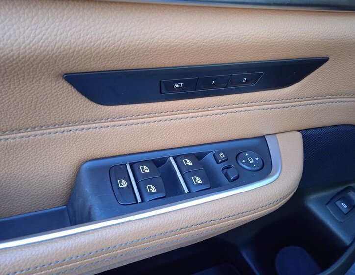 BMW Řada 6 Sedan / Limuzína 3,0 l 195 kw