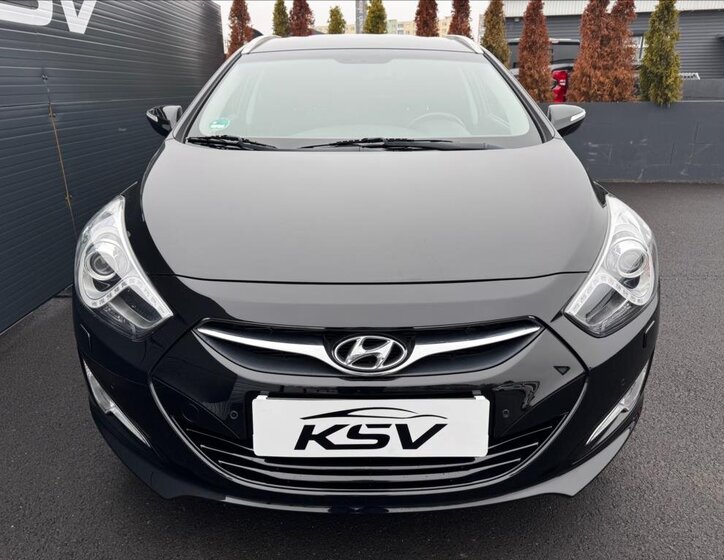 Hyundai i40 Kombi 1,6 l 99 kw