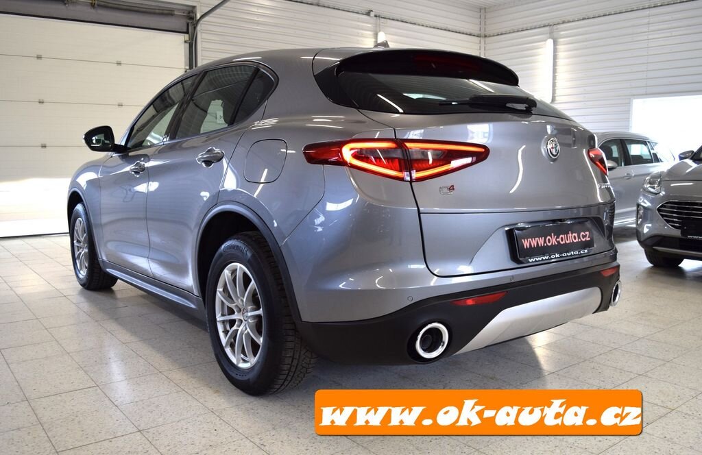Alfa Romeo Stelvio SUV 0,0 150 kw