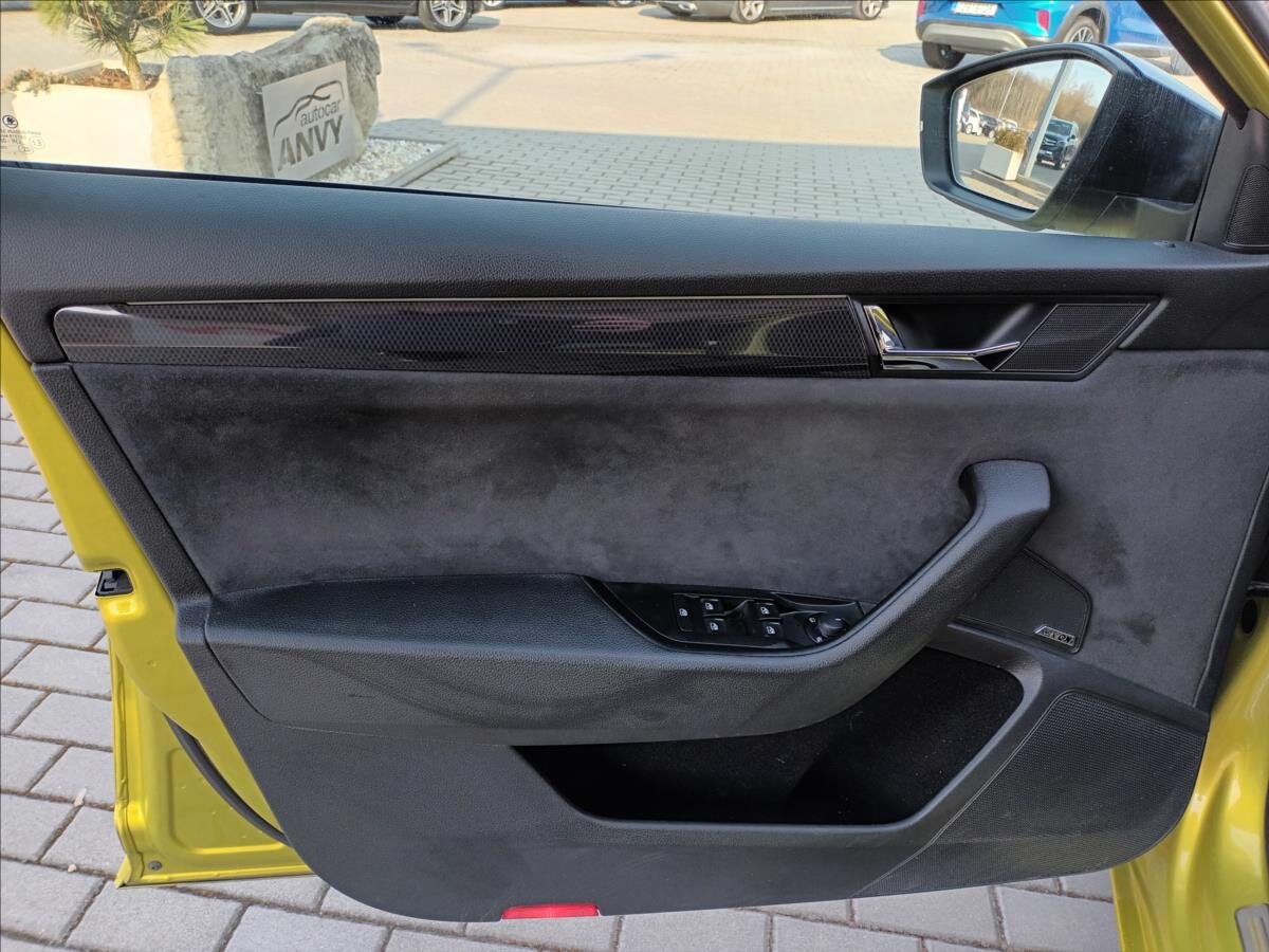 Škoda Superb Kombi 2,0 l 140 kw