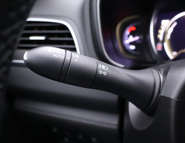 Renault Koleos SUV / Terénní 2,0 l 135 kw