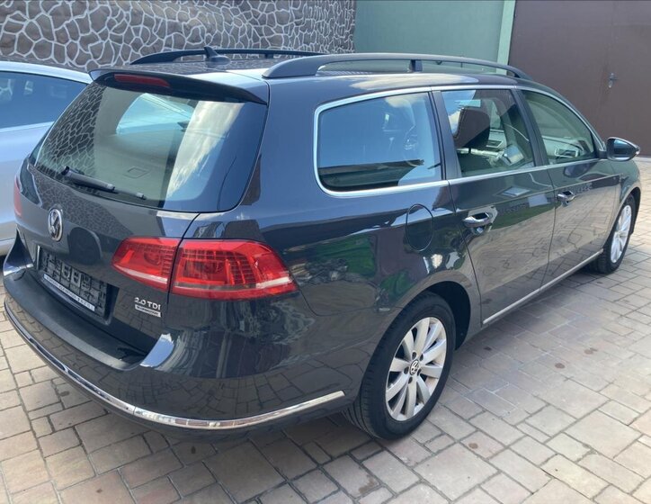 Volkswagen Passat Kombi 2,0 l 103 kw