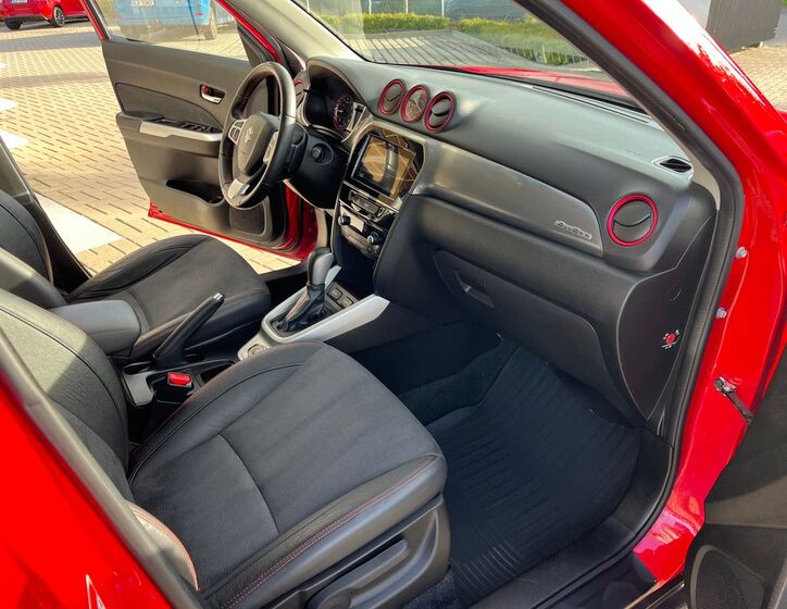 Suzuki Vitara 17