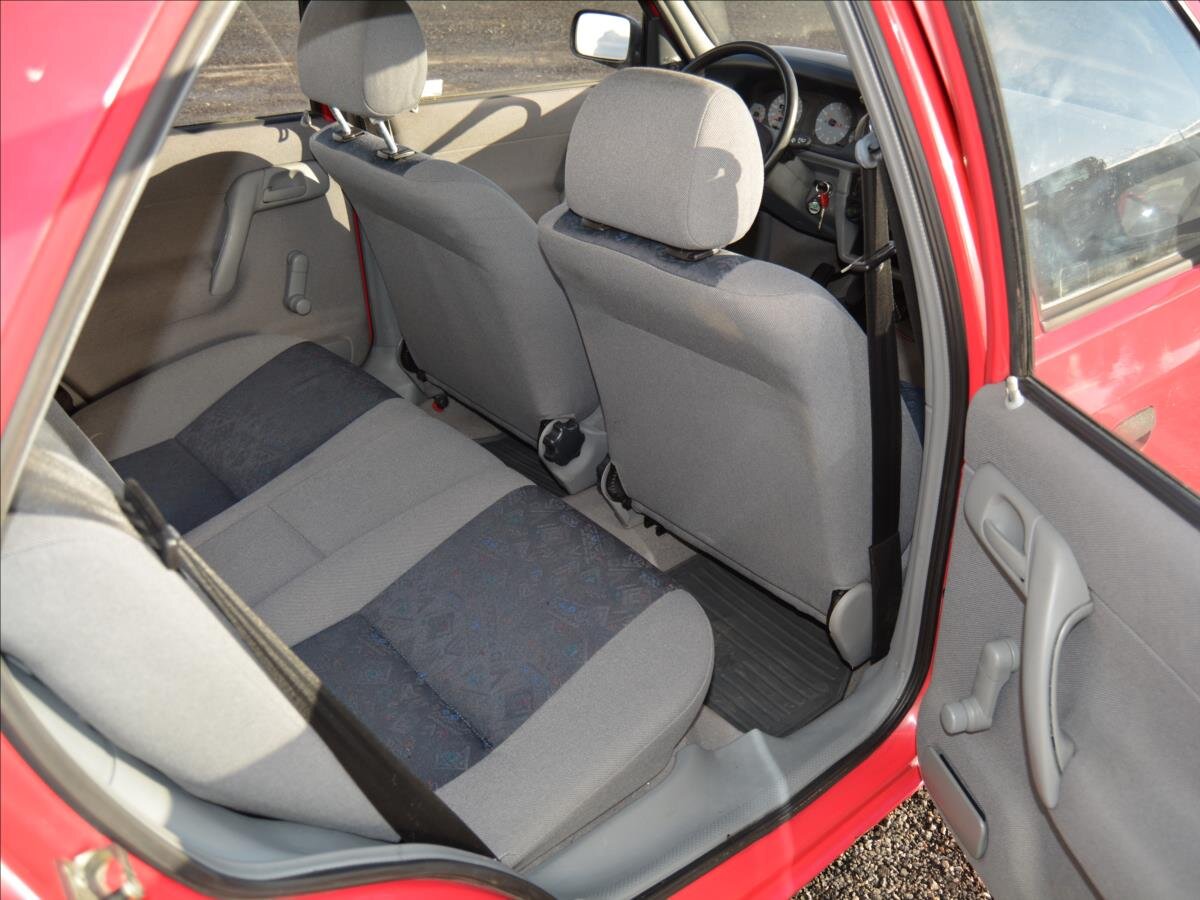 Škoda Felicia Hatchback 1,3 l 40 kw