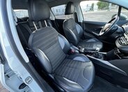 Peugeot 2008 SUV / Terénní 1,6 l 84 kw