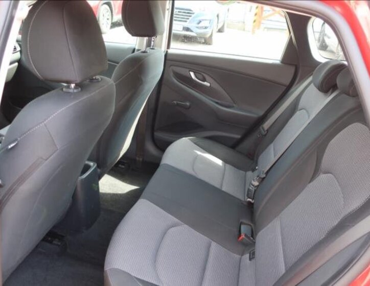 Hyundai i30 Kombi 998,0 88 kw