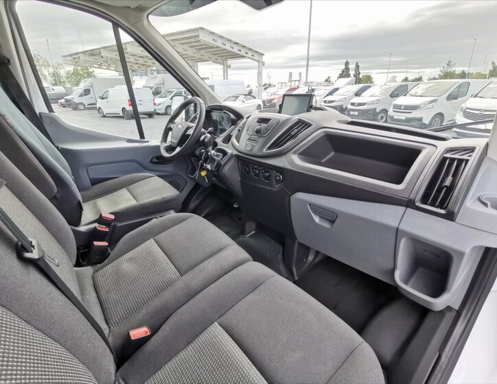 Ford Transit Skříň 2,2 l 92 kw