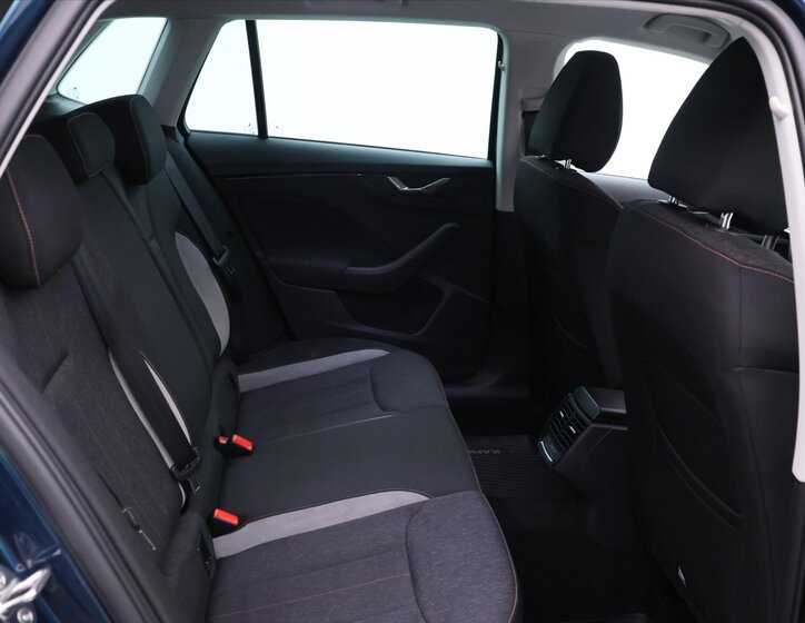 Škoda Kamiq SUV 1,6 l 85 kw