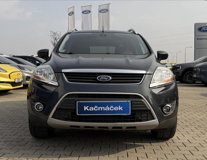 Ford Kuga SUV / Terénní 2,0 l 100 kw
