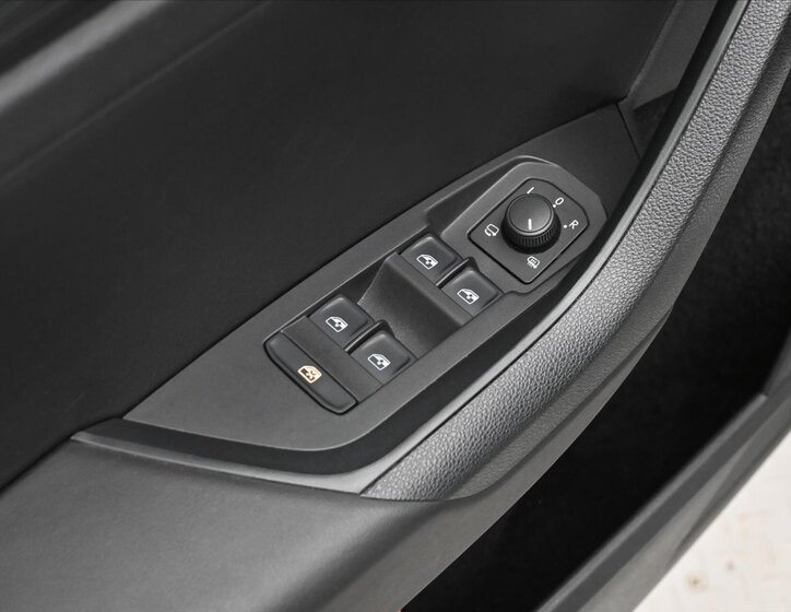 Škoda Kodiaq SUV / Terénní 1,5 l 110 kw