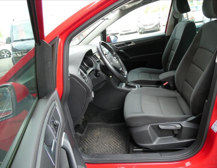 Volkswagen Golf Sportsvan MPV 999,0 85 kw