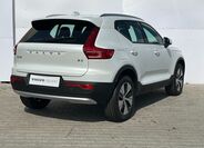 Volvo XC40 17