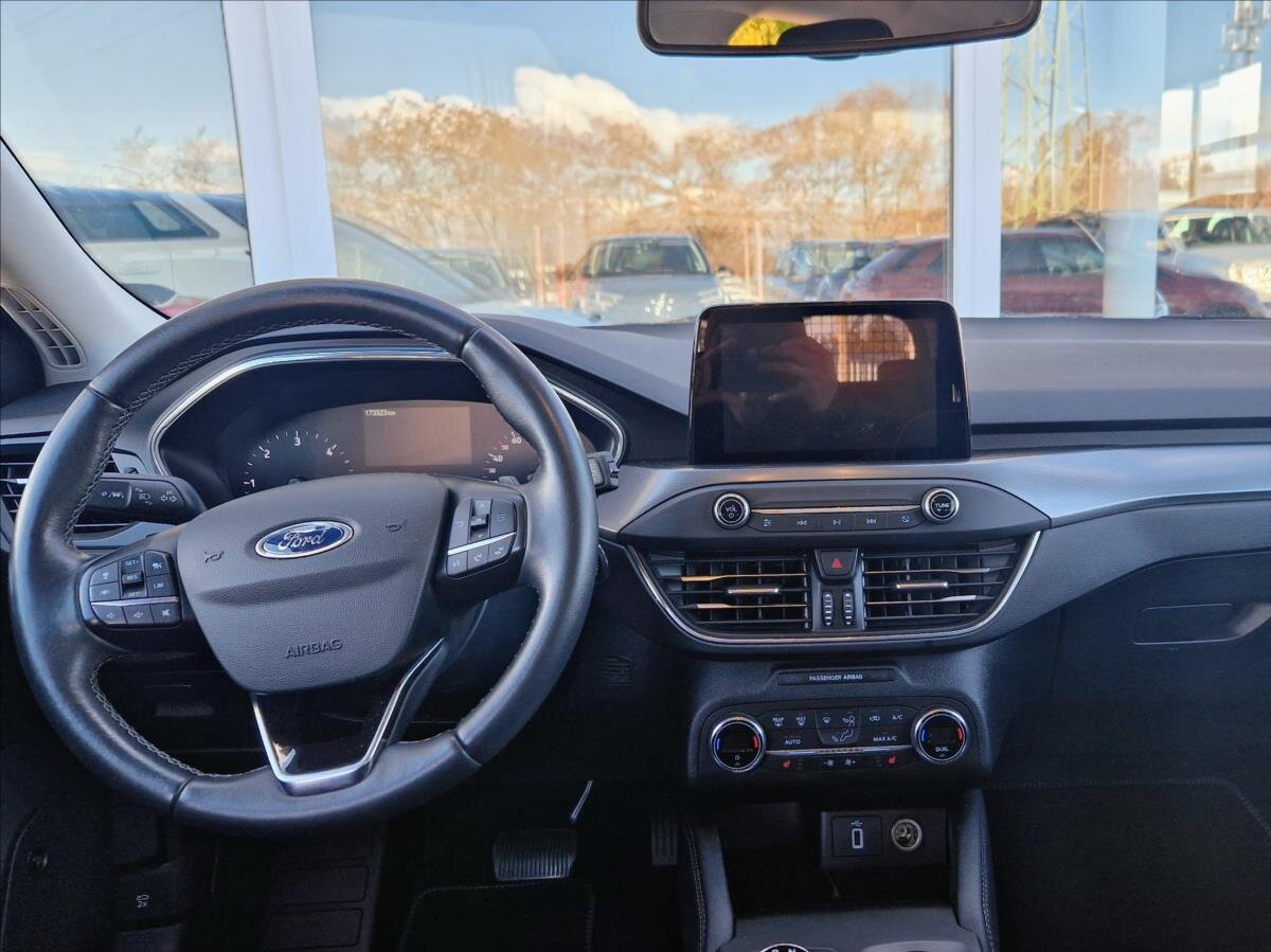 Ford Focus Kombi 1,5 l 88 kw