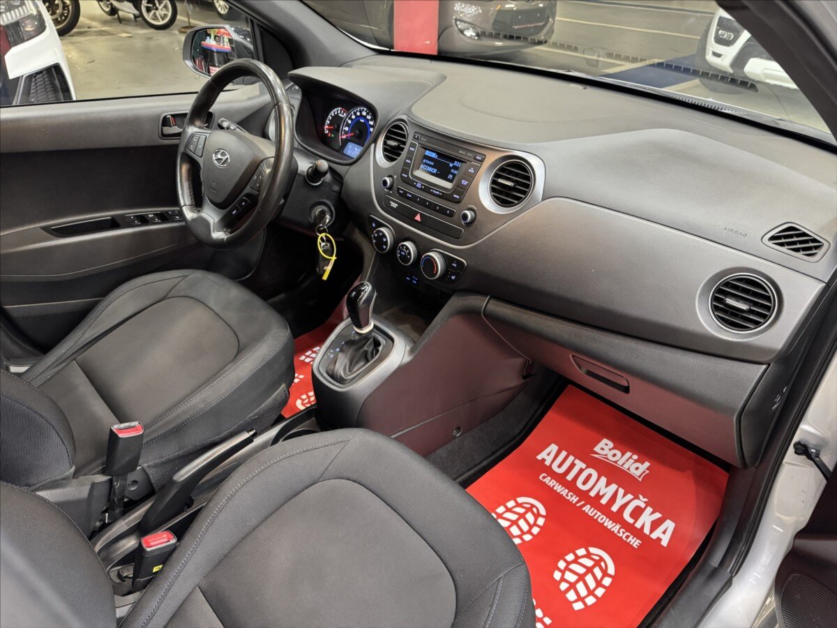 Hyundai i10 Hatchback 1,2 l 64 kw