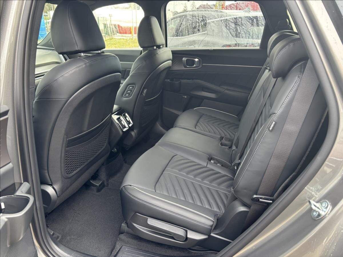 KIA Sorento SUV 2,2 l 142 kw