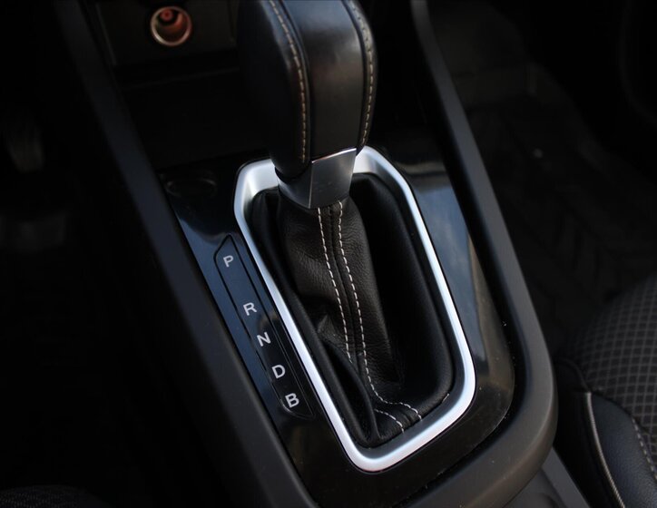 Renault Arkana SUV / Terénní 1,6 l 120 kw