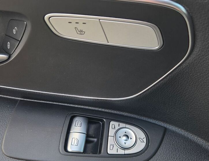 Mercedes-Benz Vito 14