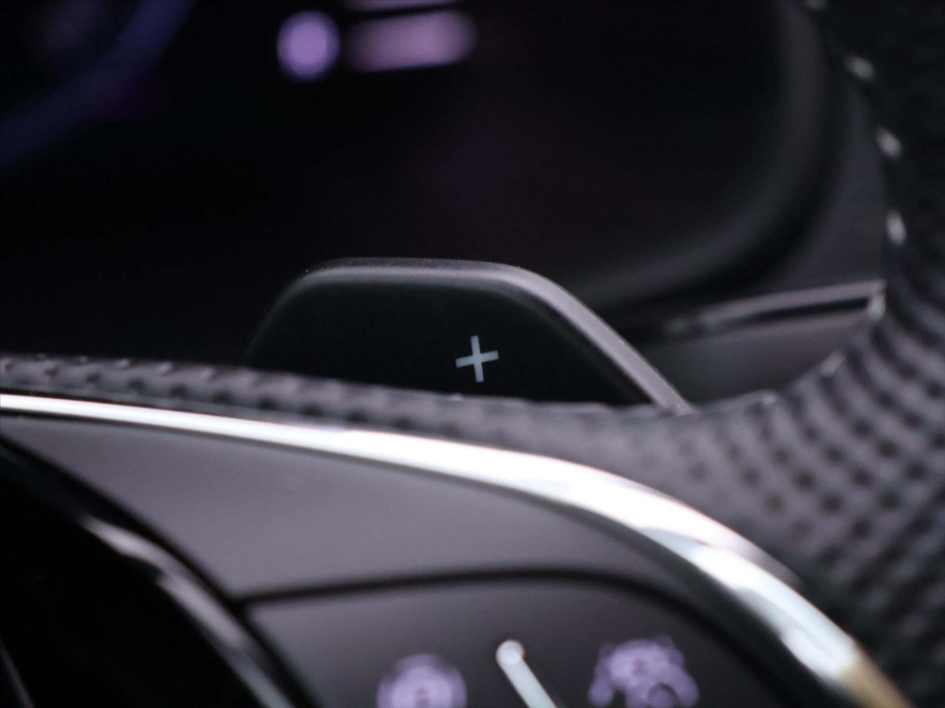 Škoda Karoq SUV 2,0 l 140 kw