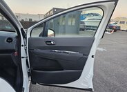 Peugeot 3008 SUV 1,2 l 96 kw