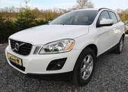 Volvo XC60 Kombi 2,4 l 136 kw
