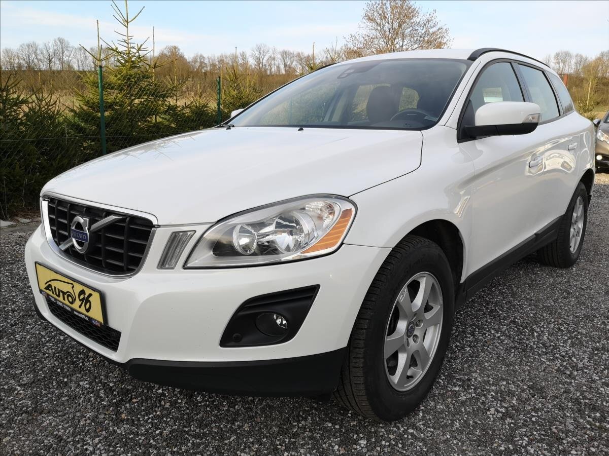 Volvo XC60 Kombi 2,4 l 136 kw