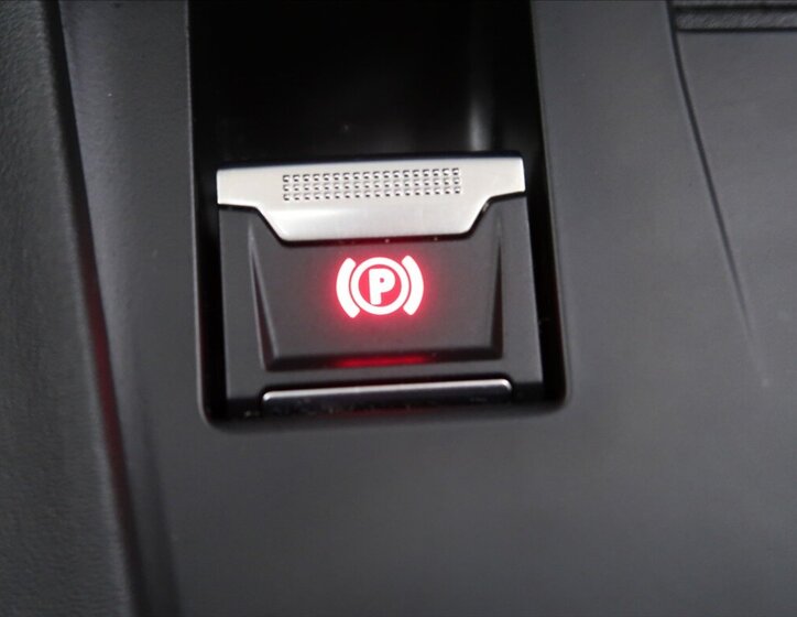 Peugeot 308 Kombi 1,2 l 100 kw