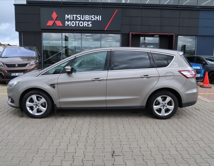 Ford S-MAX 7