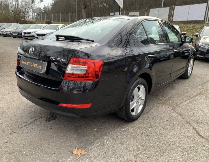 Škoda Octavia Sedan / Limuzína 1,4 l 110 kw