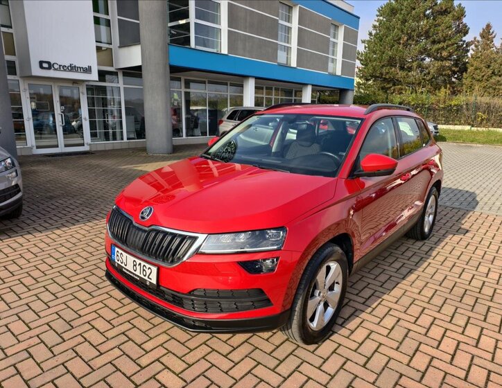 Škoda Karoq SUV 1,5 l 110 kw