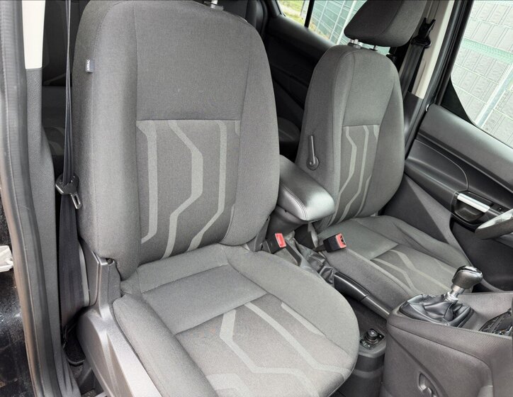 Ford Tourneo Connect Kombi 1,6 l 85 kw