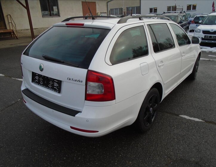 Škoda Octavia Kombi 1,6 l 77 kw