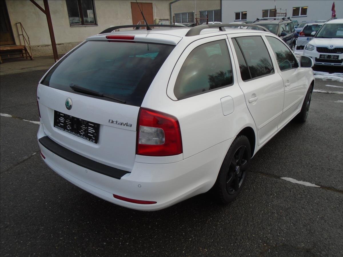 Škoda Octavia Kombi 1,6 l 77 kw