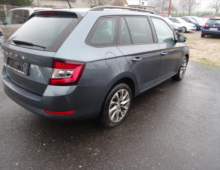 Škoda Fabia Kombi 999,0 70 kw