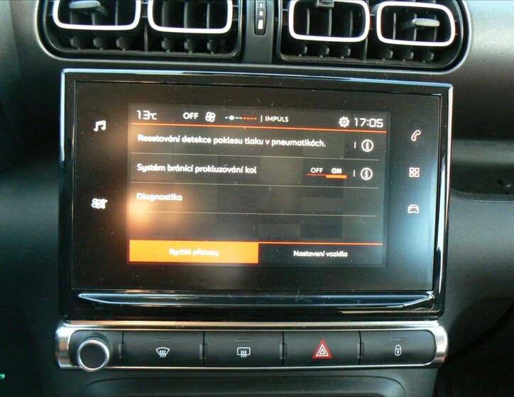 Citroën C3 Aircross SUV / Terénní 1,2 l 61 kw