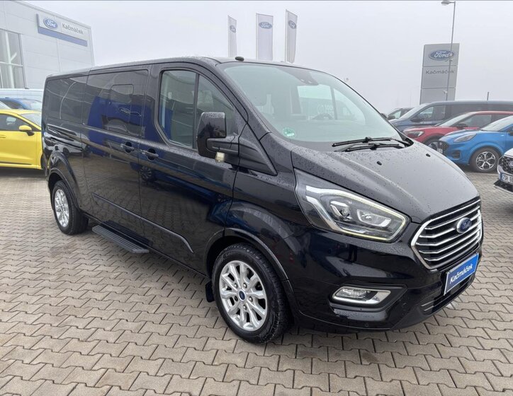 Ford Tourneo Custom Kombi 2,0 l 125 kw