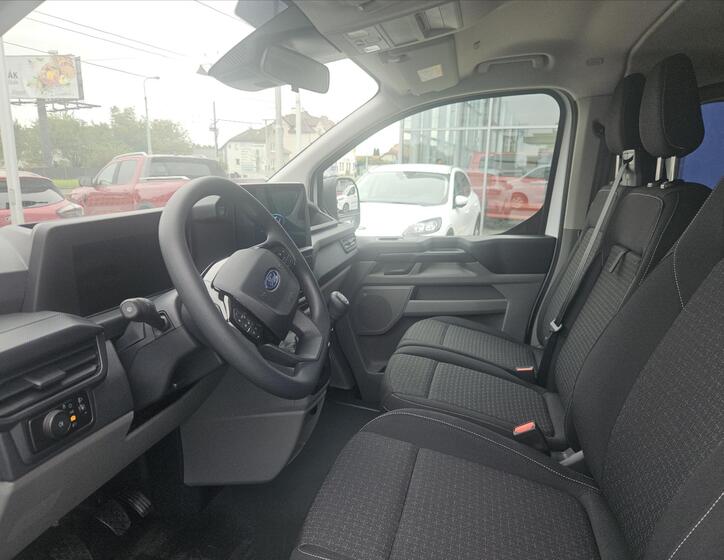 Ford Transit Custom 9