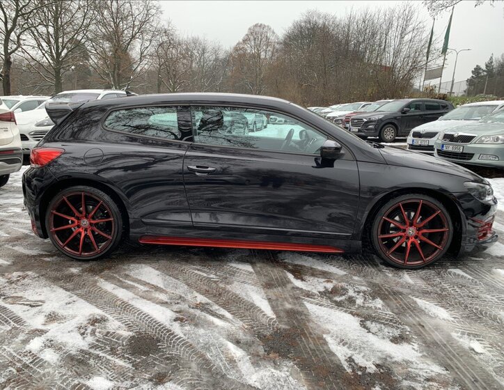 Volkswagen Scirocco 4