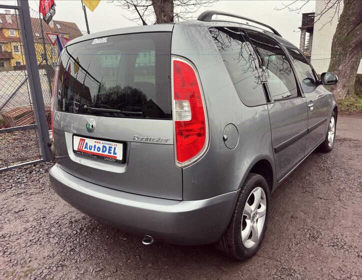 Škoda Roomster 6