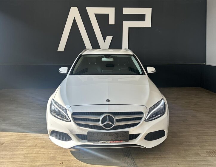 Mercedes-Benz Třídy C Kombi 2,1 l 125 kw