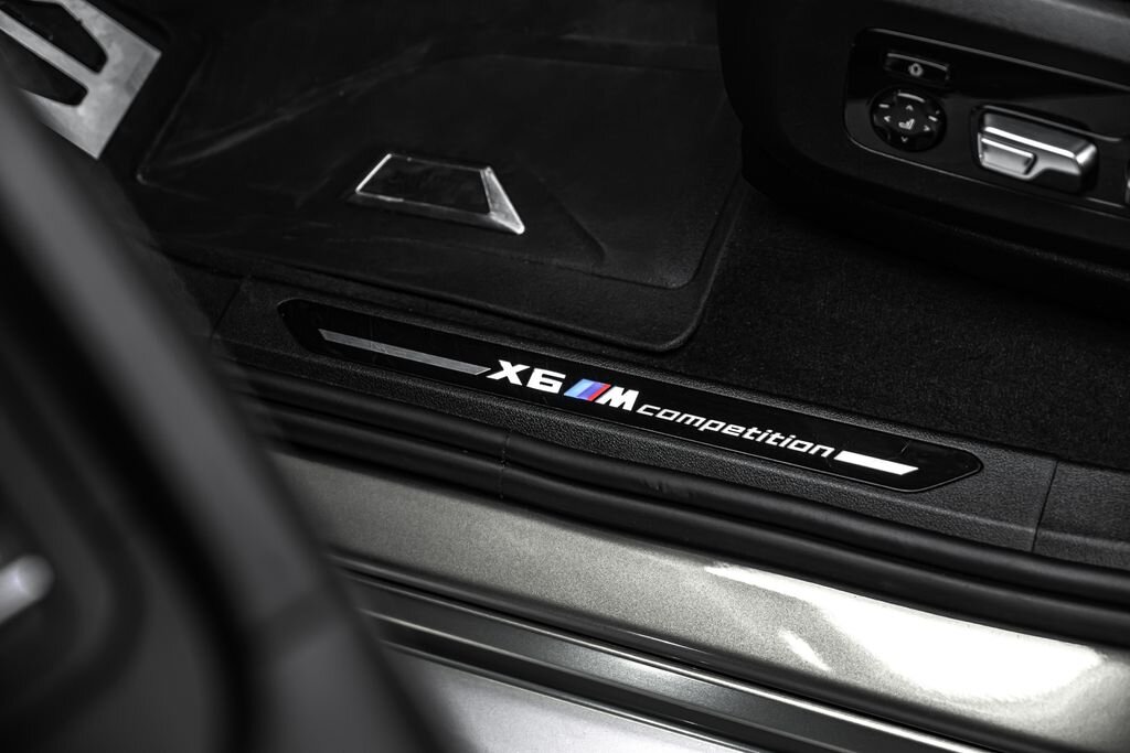 BMW X6 SUV / Terénní 4,4 l 460 kw
