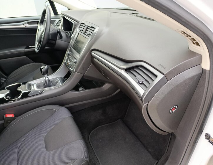 Ford Mondeo Kombi 2,0 l 110 kw