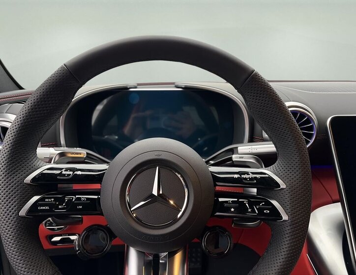 Mercedes-Benz AMG GT 10