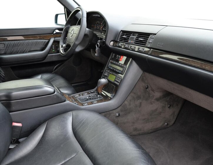 Mercedes-Benz Třídy S Sedan 3,0 l 130 kw