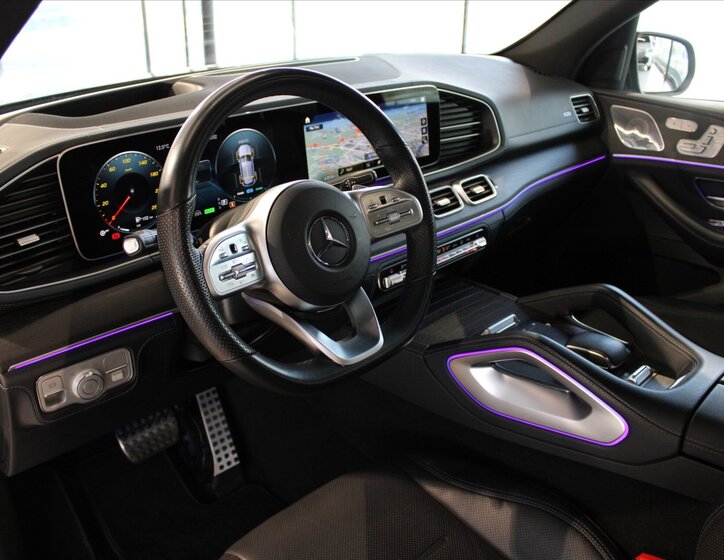Mercedes-Benz GLE SUV 3,0 l 270 kw