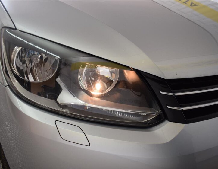 Volkswagen Touran MPV 1,4 l 103 kw