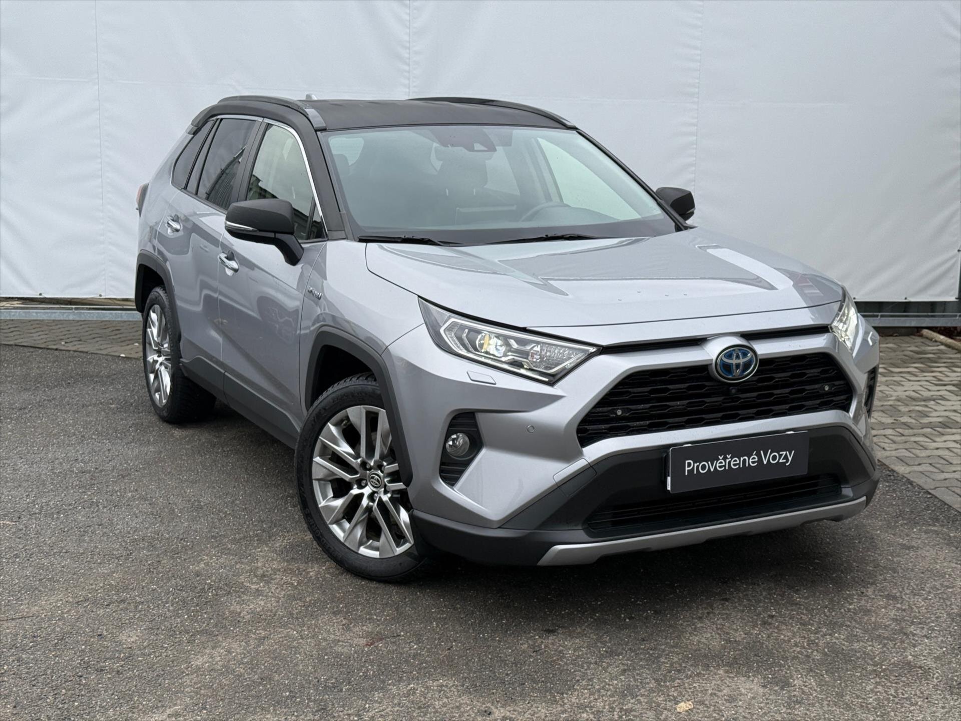 Toyota RAV4 SUV 2,5 l 131 kw