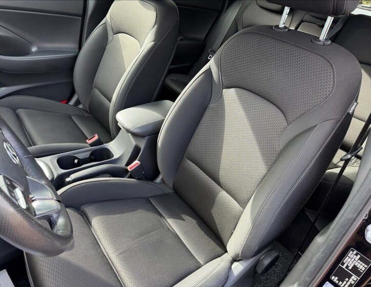 Hyundai i30 Kombi 1,6 l 85 kw