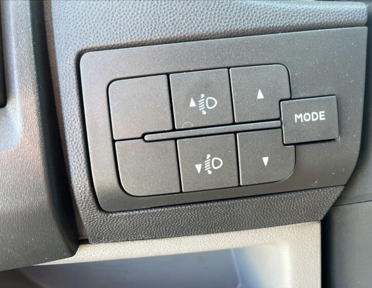 Citroën Jumper Skříň 2,2 l 74 kw