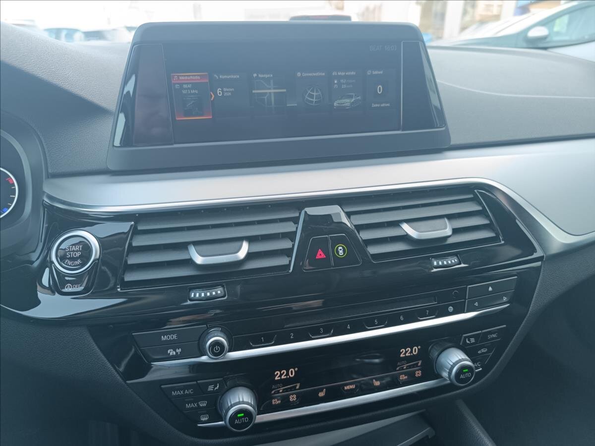 BMW Řada 5 Kombi 2,0 l 140 kw