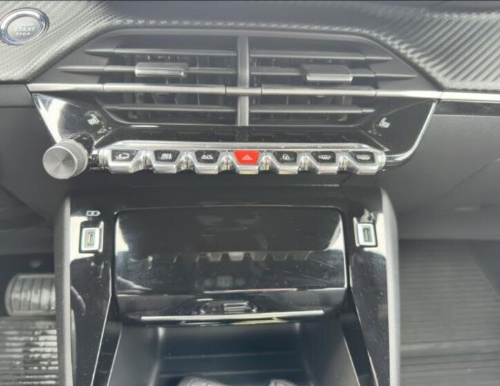 Peugeot 2008 SUV 0,0 100 kw